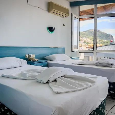 Casa Cleo 3*