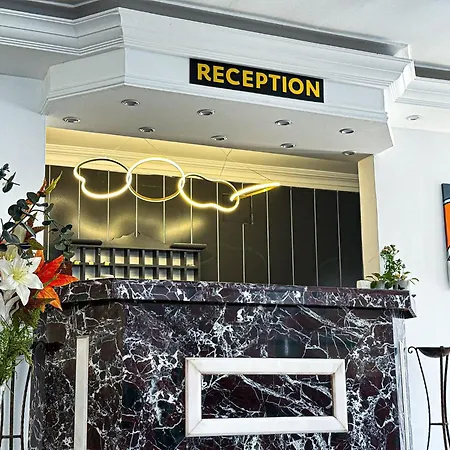 Apartahotel Casa Cleo Alanya